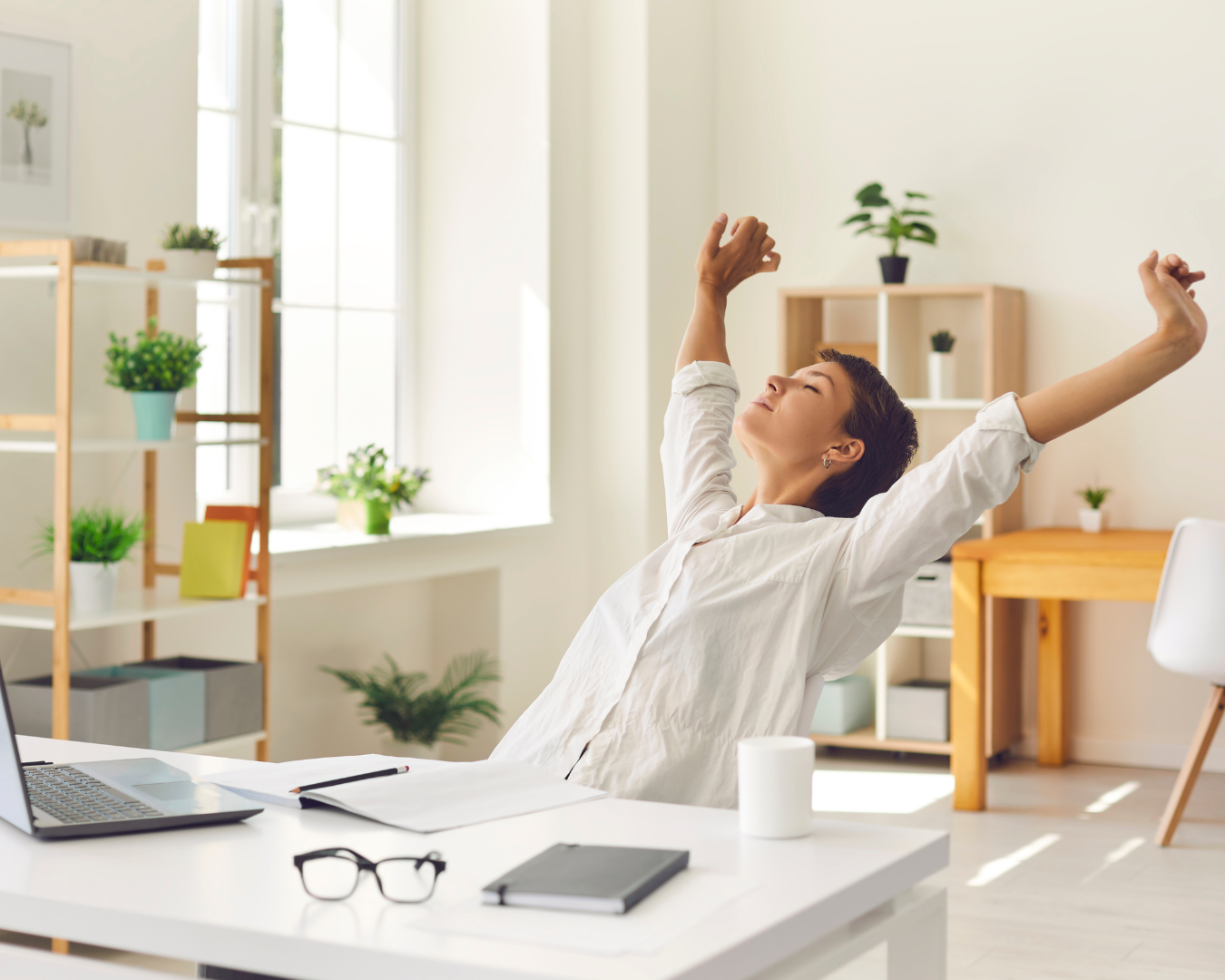 Warum Pausen im Alltag so wichtig sind: Wie Microbreaks den Stress reduzieren